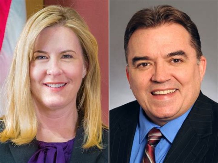 Discover Steven Smyth, Jackie Hoffmans Husband, Her Family, And Her Net Worth