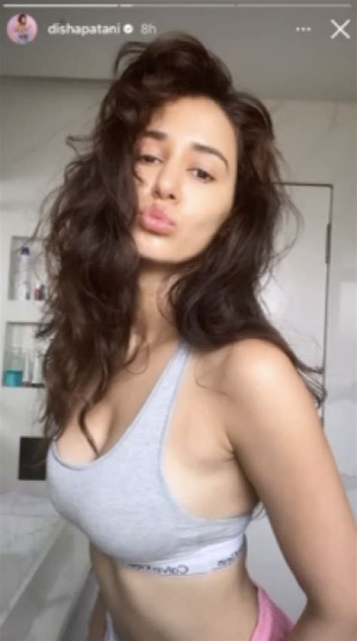 Disha Patani In Workout Gear Takes Her Dog To the Gym