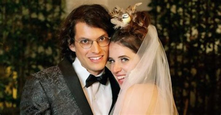 Do Married At First Sight Couples Get Paid? – Celebrity