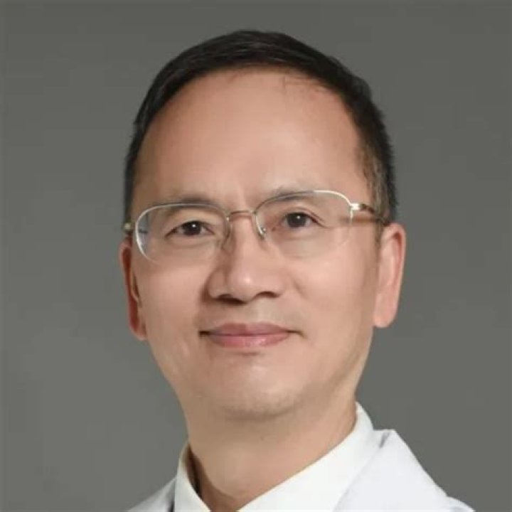 Dr. Dominic Spera, MD – Lawrence, NY