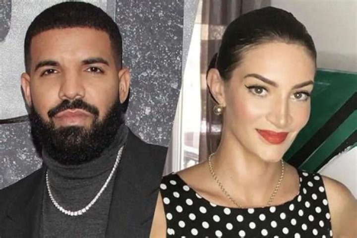 Drake And Sophie Brussaux Back Together? – Fans Are Convinced After He Seemingly Shouts Her Out In New Song!