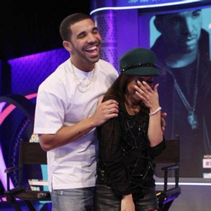 
Drake Reconnected With His First Girlfriend Keshia Chante 
