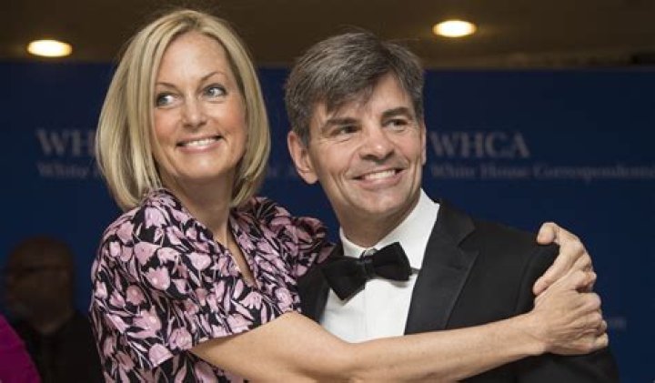 Elliott Anastasia Stephanopoulos Height, Weight, Net Worth, Age, Birthday, Wikipedia, Who, Instagram, Biography