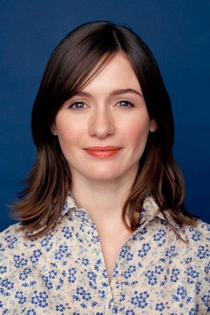 Emily Mortimer Biography - Facts, Childhood, Family Life & Achievements