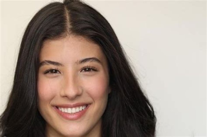 
Emily Ozrey Height, Weight, Net Worth, Age, Birthday, Wikipedia, Who, Nationality, Biography 