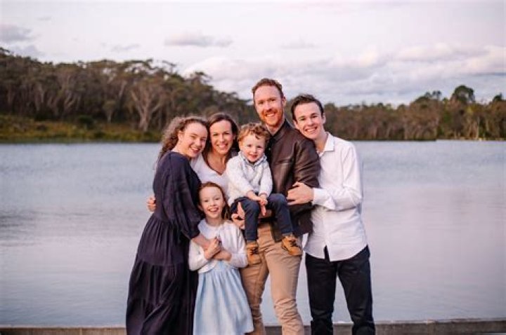 Emma Caulfield family, husband, children, parents, siblings