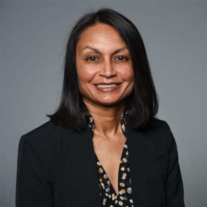 Dr. Falguni Vasa, MD – Naperville, IL