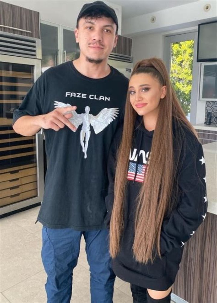 Fengrush Twitch Age, Wiki, Biography, Girlfriend Instagram, Real Name and Net Worth