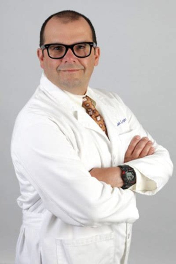 Dr. Fernando Lopez, MD – Cayey, PR