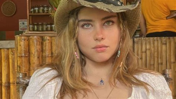 Francisca Estevez Wiki, Age, Birthday, Boyfriend, Height & Parents