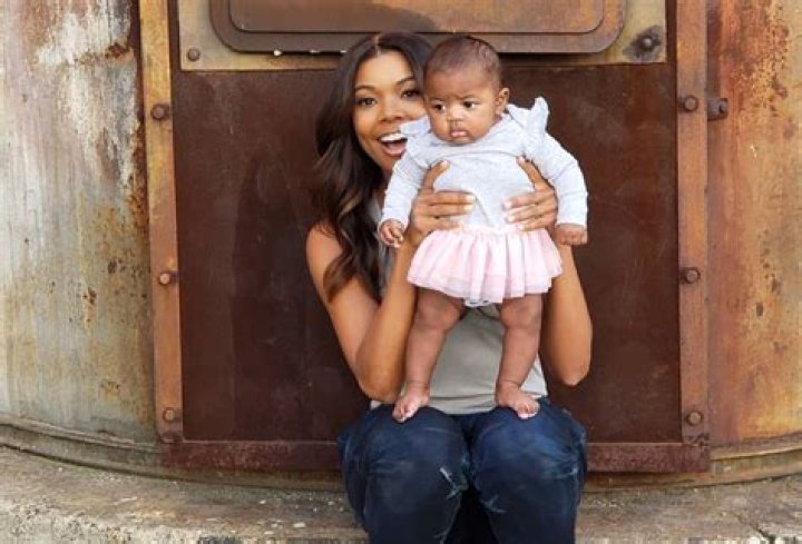 Gabrielle Union Feels Her Heart Melt After Baby Kaavia Poses Like A Pretty Ballerina In New Picture — Fans Still Find She Is Dwayne Wade’s Little Twin