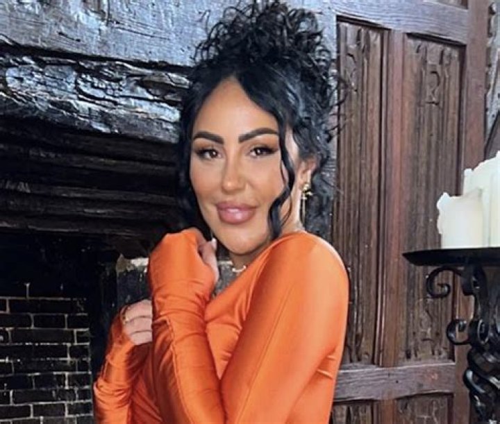 Geordie Shore’s Sophie Kasaei Shares Swimsuit Photo From the Caribbean