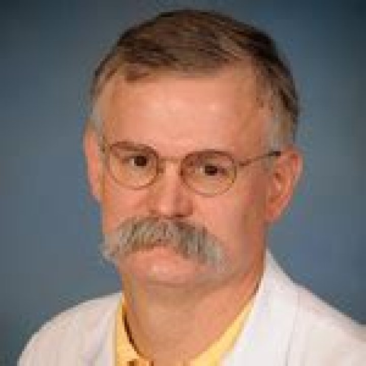 Dr. George Gonzalez, MD – Clovis, CA