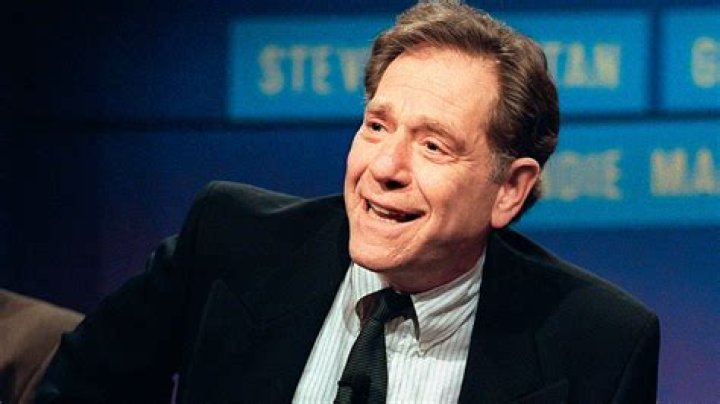George Segal Biography - Facts, Childhood, Family Life & Achievements
