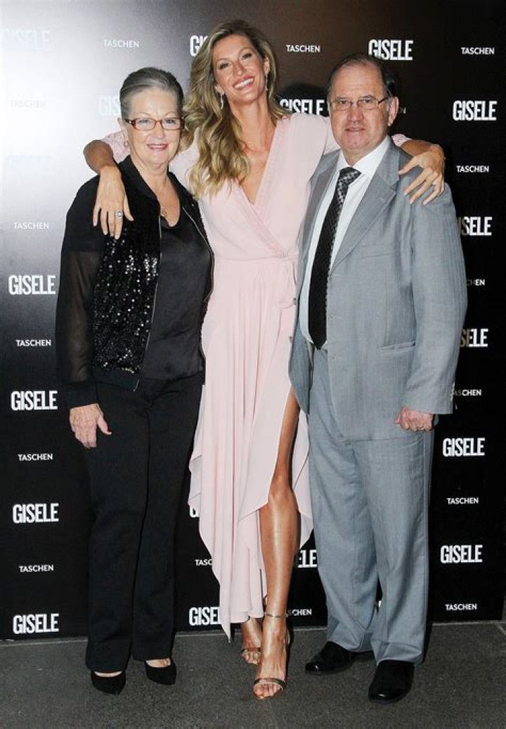 Gisele Bündchen parents: Vania Nonnenmacher, Valdir Bündchen