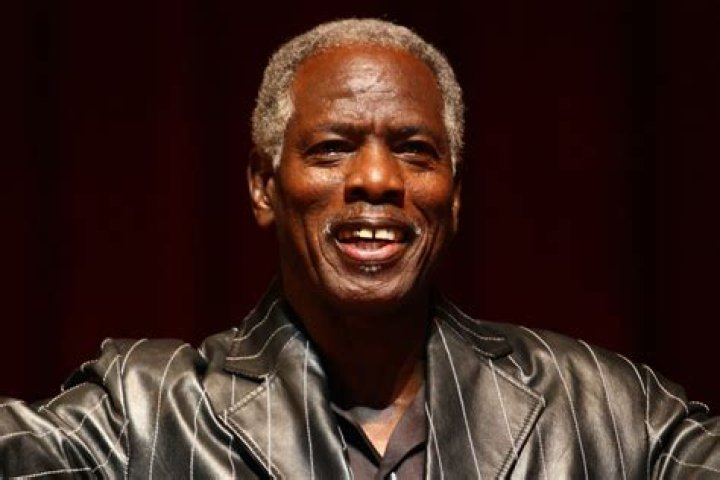 Gospel Singer Lee Williams Has Died At The Age Of 50: His Casue Of Death Wife And Wikipedia Bio