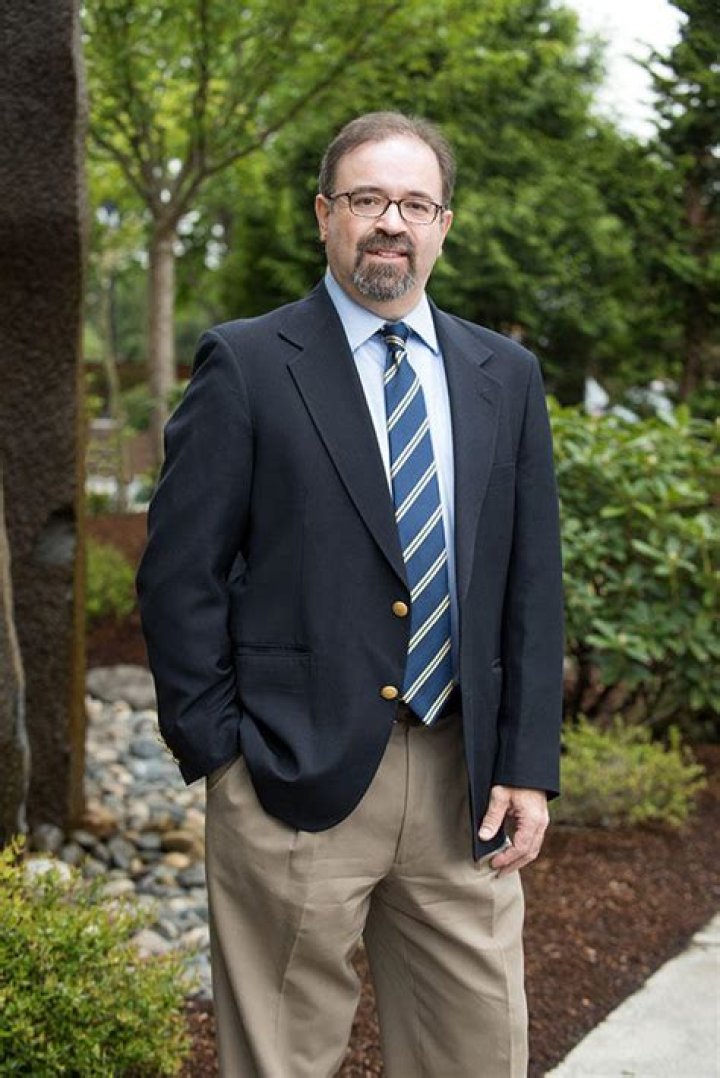 Dr. Gregory Hallas, MD – Vancouver, WA