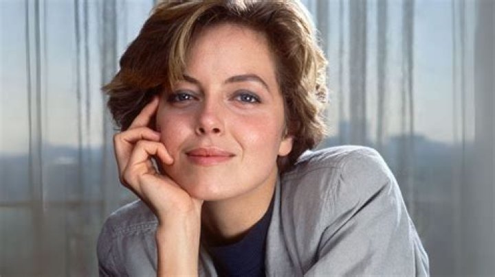 Greta Scacchi Biography - Facts, Childhood, Family Life & Achievements