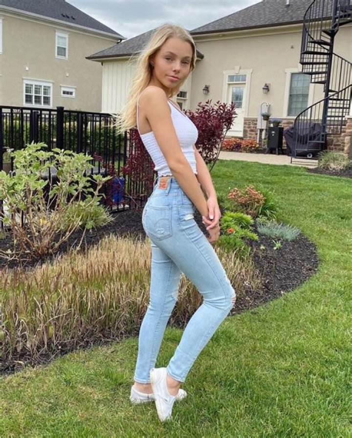 Gwen Rachel [Model] Biography, Wiki, Salary, Height, Age & More