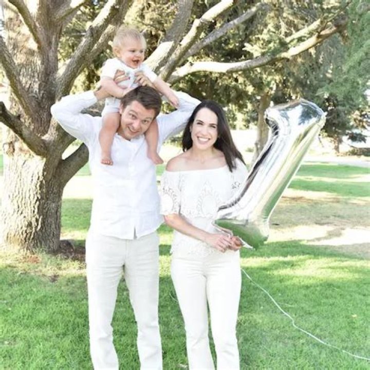 Hadas Gold Wiki, Age , Bio, Age, Husband, Parents, Salary, Net Worth, Height, Instagram