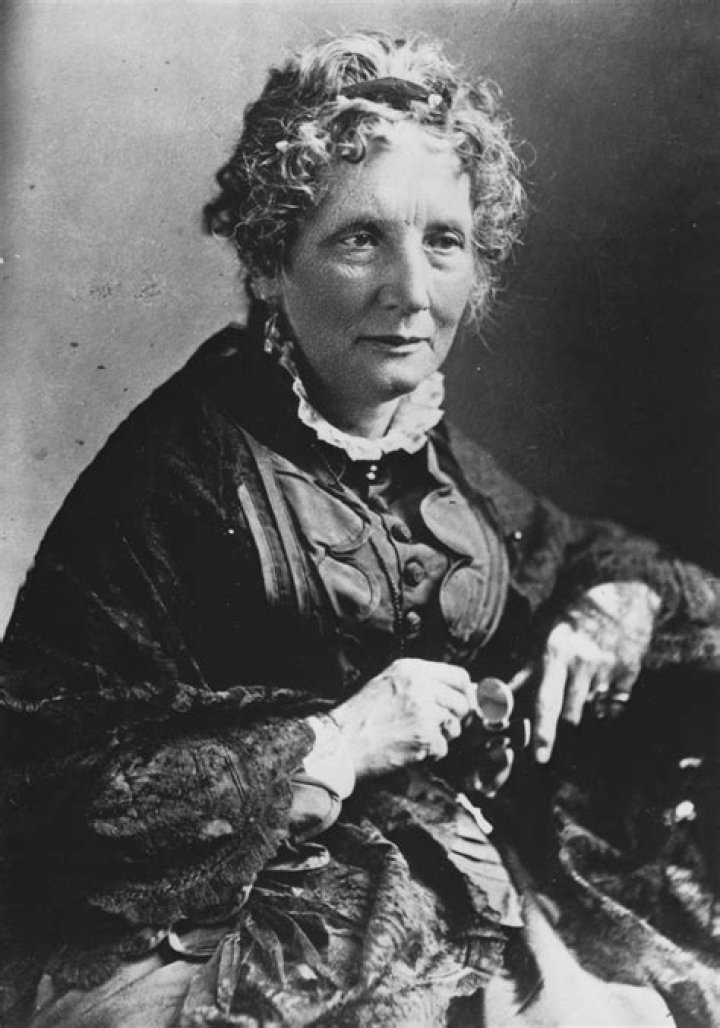 Harriet Beecher Stowe Biography - Facts, Childhood, Family Life & Achievements