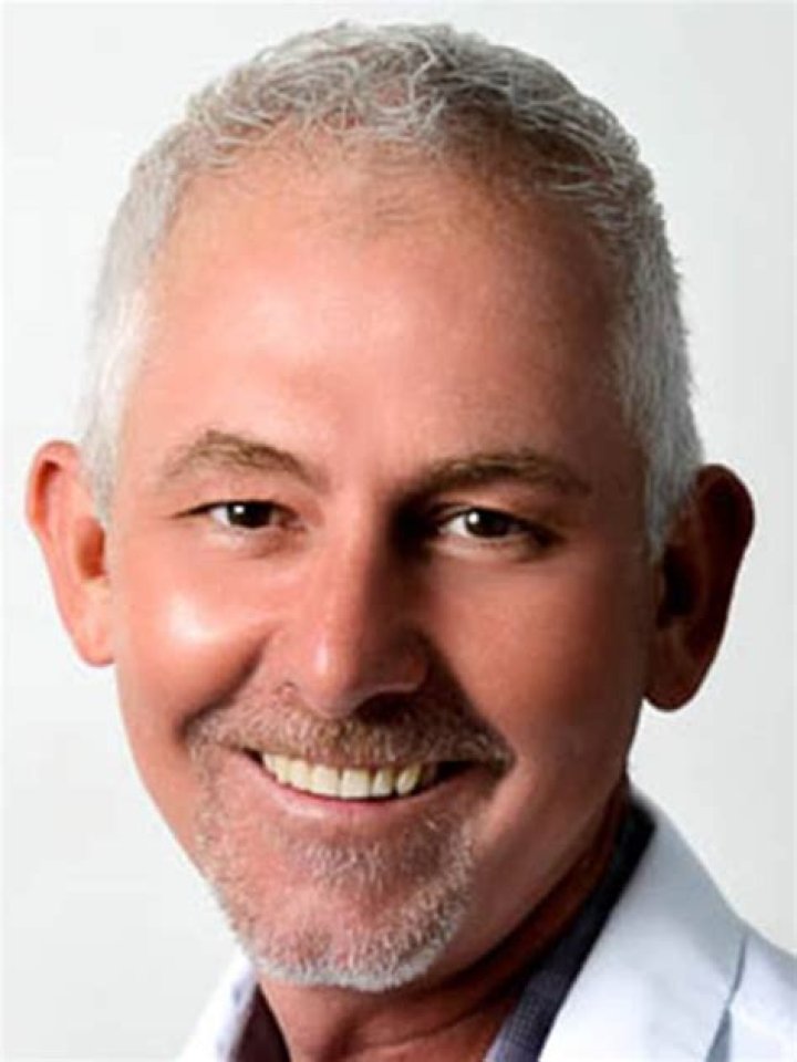 Dr. Herbert Kleinman, MD – Lowell, MA