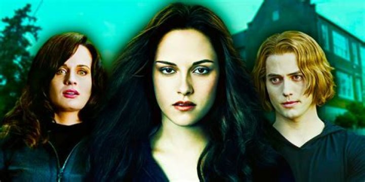 How (And Why) All Of The Cullens Were Turned Into Vampires ·