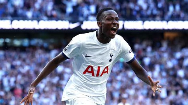 How Did John Duncan Die? Chesterfield FC Former Manager, Dundee Fc and Spurs Player Dies