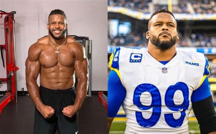 How many siblings does Aaron Donald have?