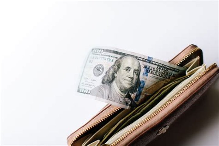 
How Much Money Does Michelle Visage Make? Latest Income Salary
