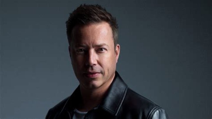 
How Much Money Does Sander Van Doorn Make? Latest Income Salary
