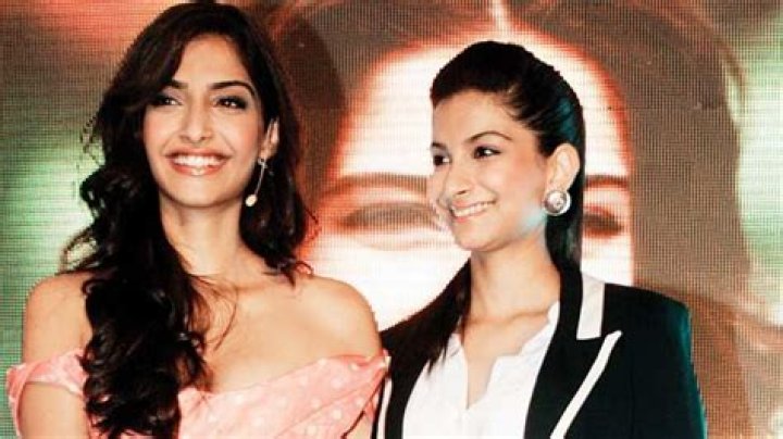 
How Much Money Does Sonam Kapoor Make? Latest Income Salary

