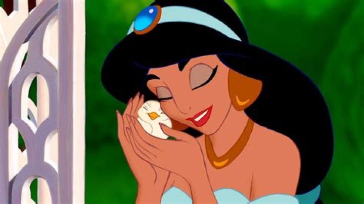 How old is Jasmine from Aladdin? – Celebrity