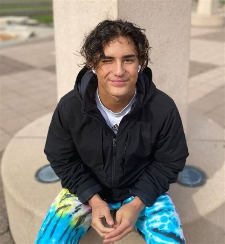 Ian Haueter Biography - Facts, Childhood, Family Life & Achievements