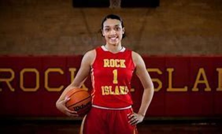 Is Daniel Craig Related To Kevin Costner? – Celebrity