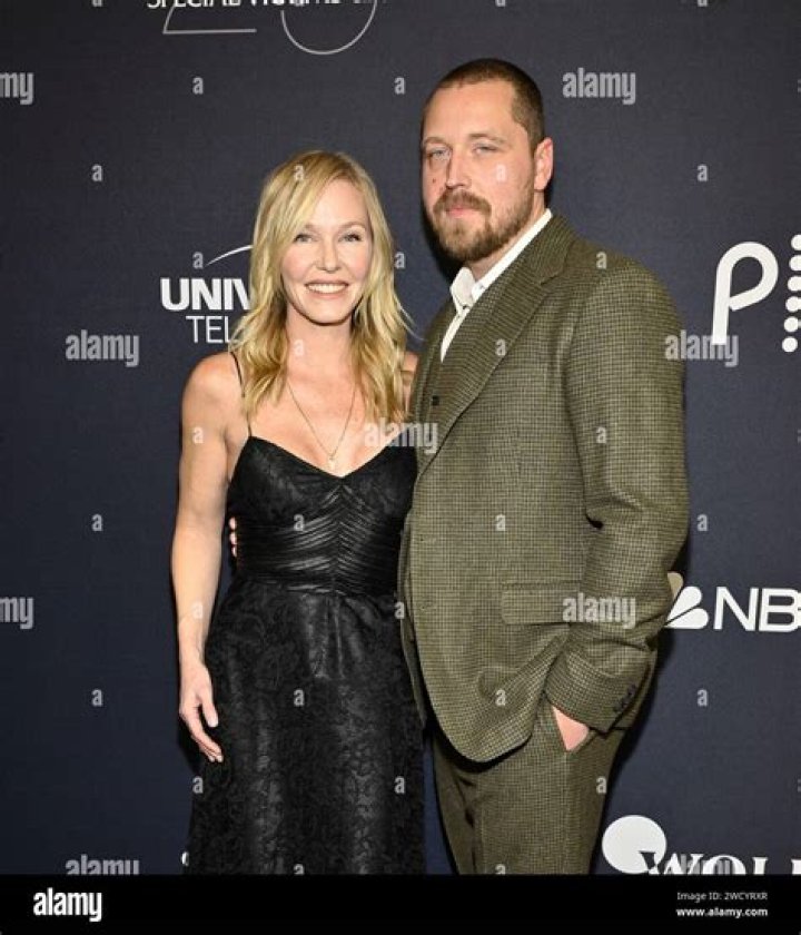 Is Kelli Giddish Married? – Celebrity