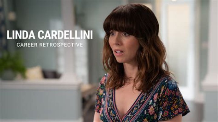 Is Linda Cardellini Italian? – Celebrity