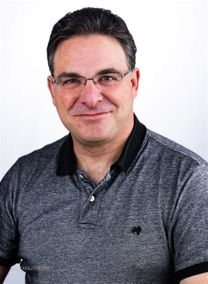 Dr. Ivor Purchas, MD – Portsmouth, VA