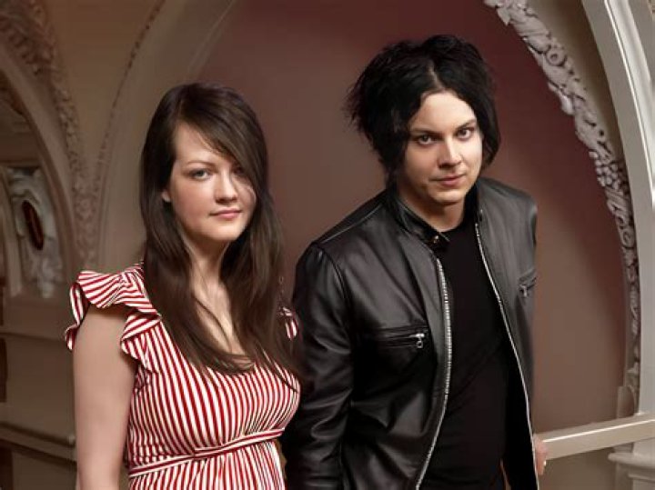 Jack White First Wife: Meg White, Net Worth, Teeth, Drum Solo, Instagram