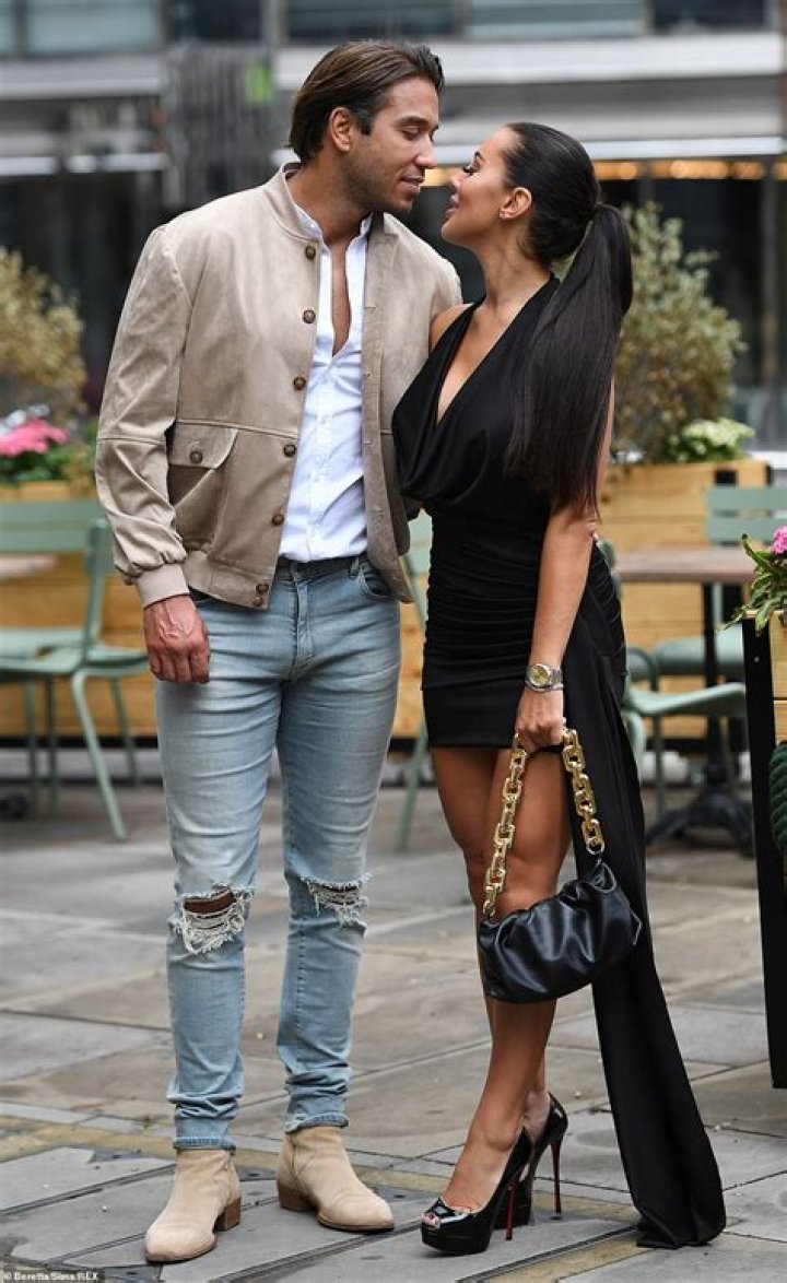 James Lock Height In Feet: Yazmin Oukhellou Boyfriend, Age, Wiki, Biography, Net Worth