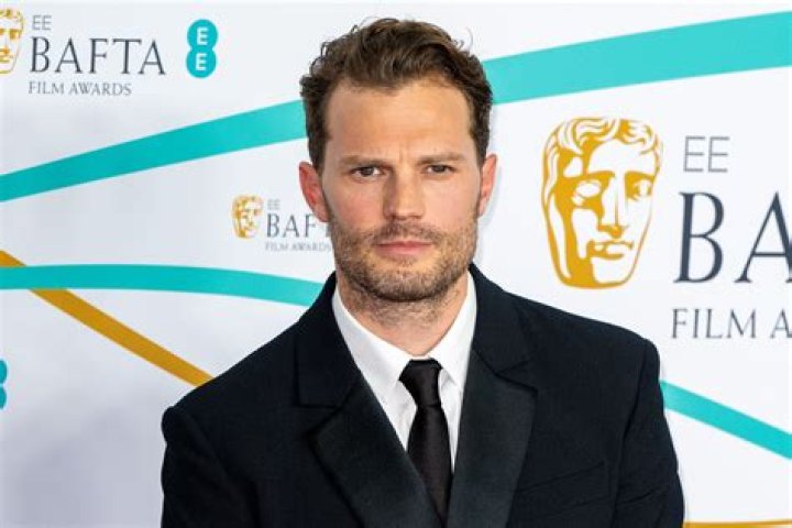 Jamie Dornan Biography - Facts, Childhood, Family Life & Achievements