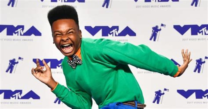 Jay Versace – Bio, Facts & Family Life of YouTuber & Viner