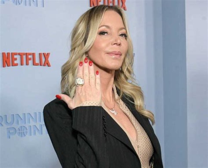 Jeanie Buss Biography - Facts, Childhood, Family Life & Achievements