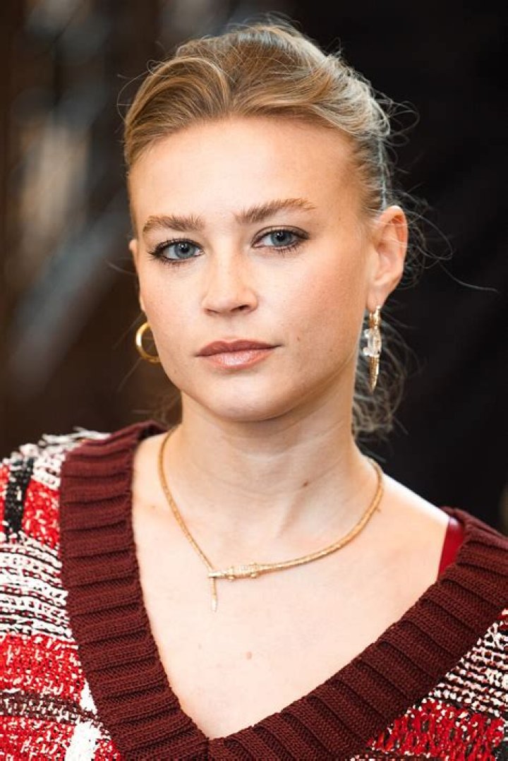 Jeanne Goursaud Wiki, Age, Boyfriend, Height, Net Worth & More