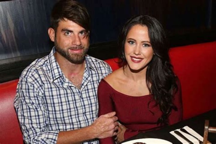 Jenelle Evans Slammed By Teen Mom Fans For Standing By Her ‘Forever’ Man Unhinged David Eason