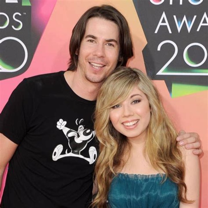 Jennette McCurdy husband: Is Jennette McCurdy married?