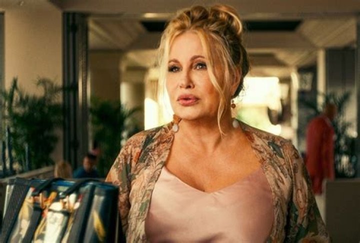 Jennifer Coolidge Net Worth: Wiki, Bio, Age, Family, and Husband