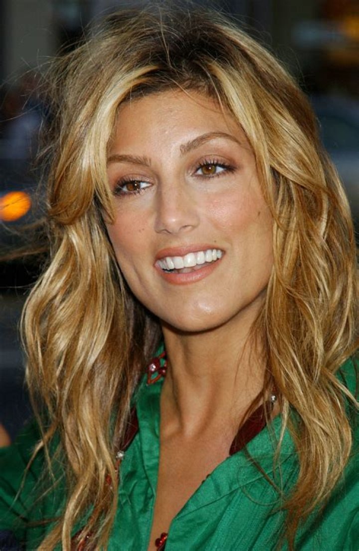 Jennifer Esposito Biography - Facts, Childhood, Family Life & Achievements