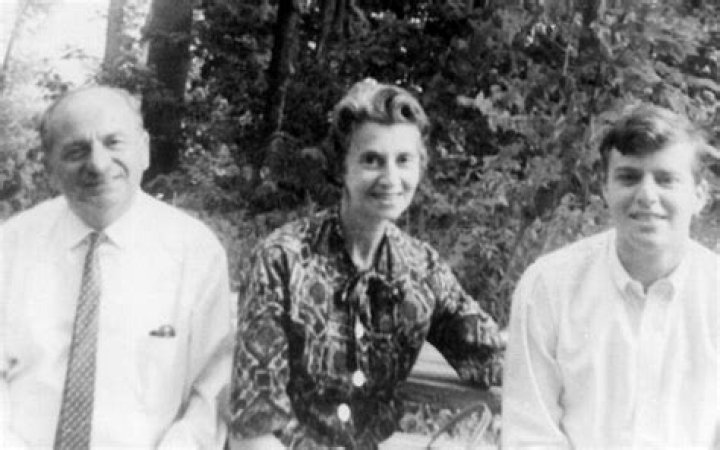 Jerry Springer parents: Meet Margot Kallmann, Richard Springer