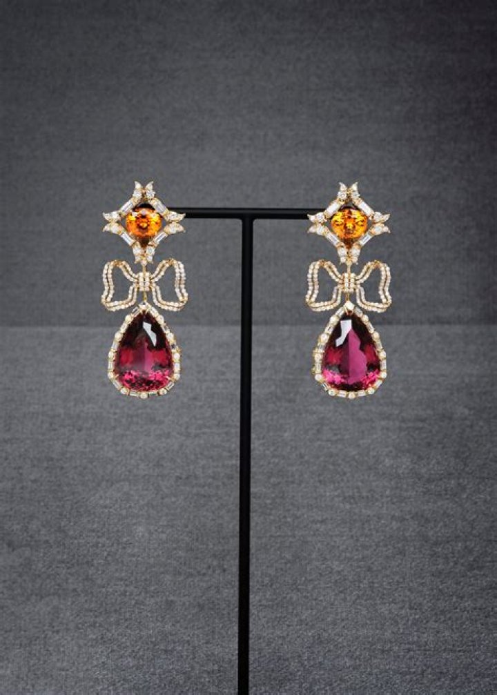 Jessica Chastain is the face of Gucci’s Garden of Delights high jewelry collection